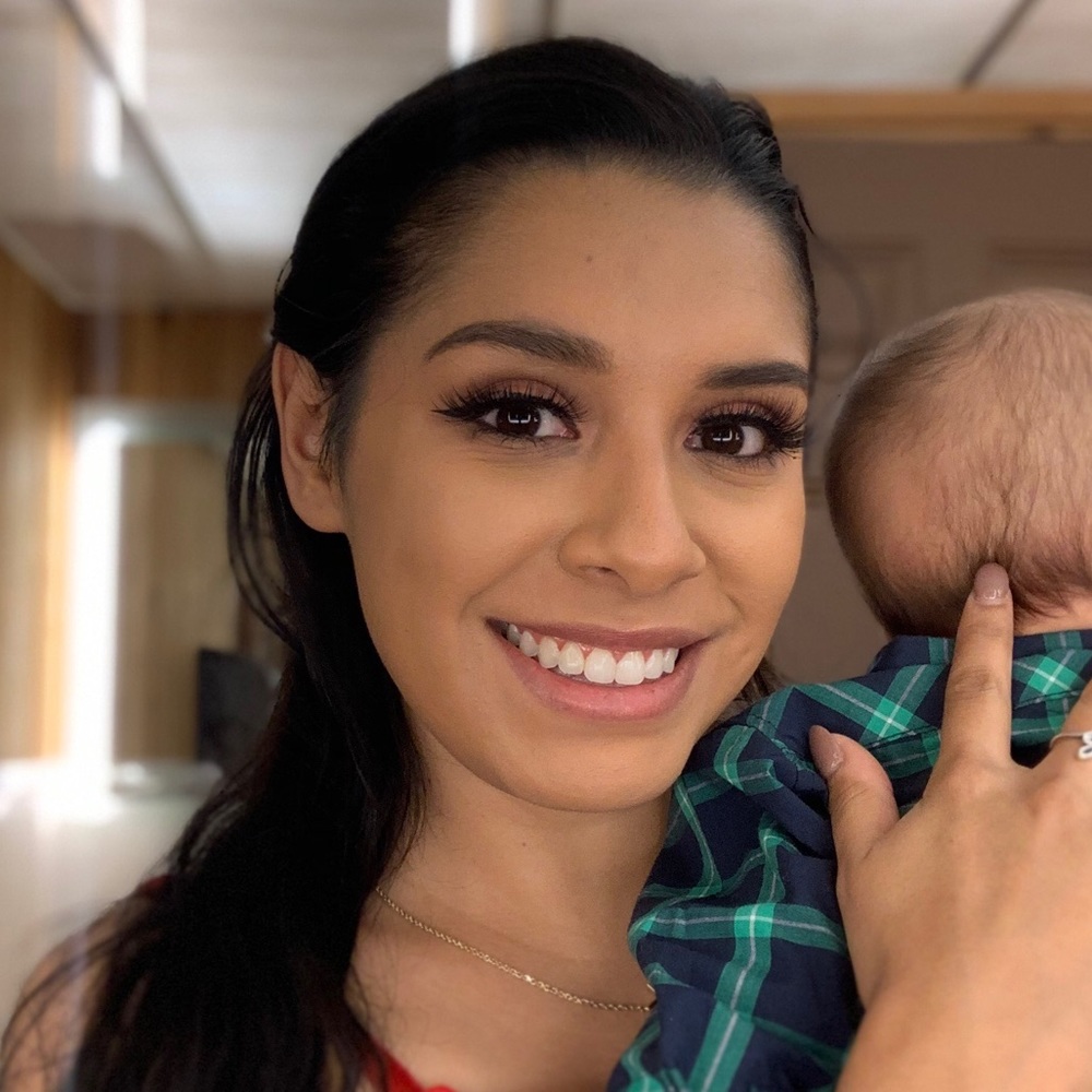 Meet your Posher, Gabriela